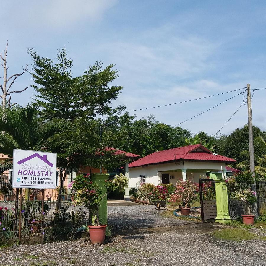 Dhia Irdina Homestay Paya Rewak Kültér fotó