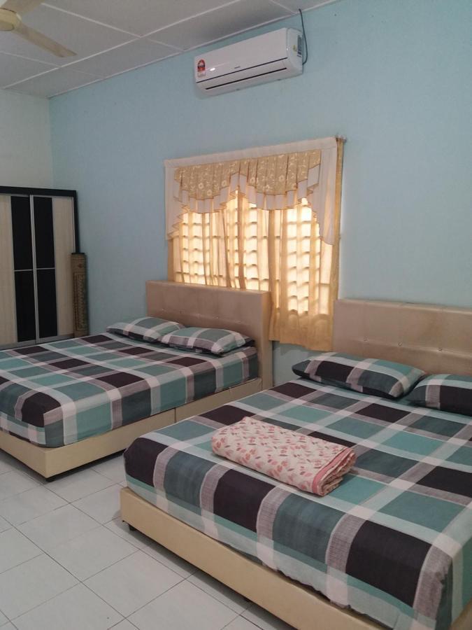Dhia Irdina Homestay Paya Rewak Kültér fotó