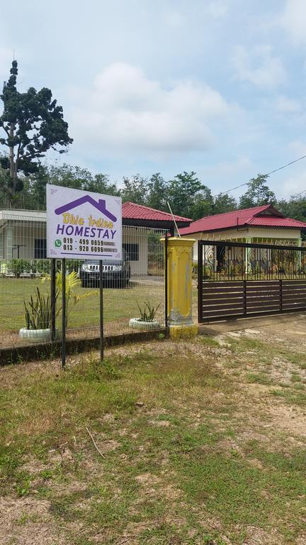 Dhia Irdina Homestay Paya Rewak Kültér fotó